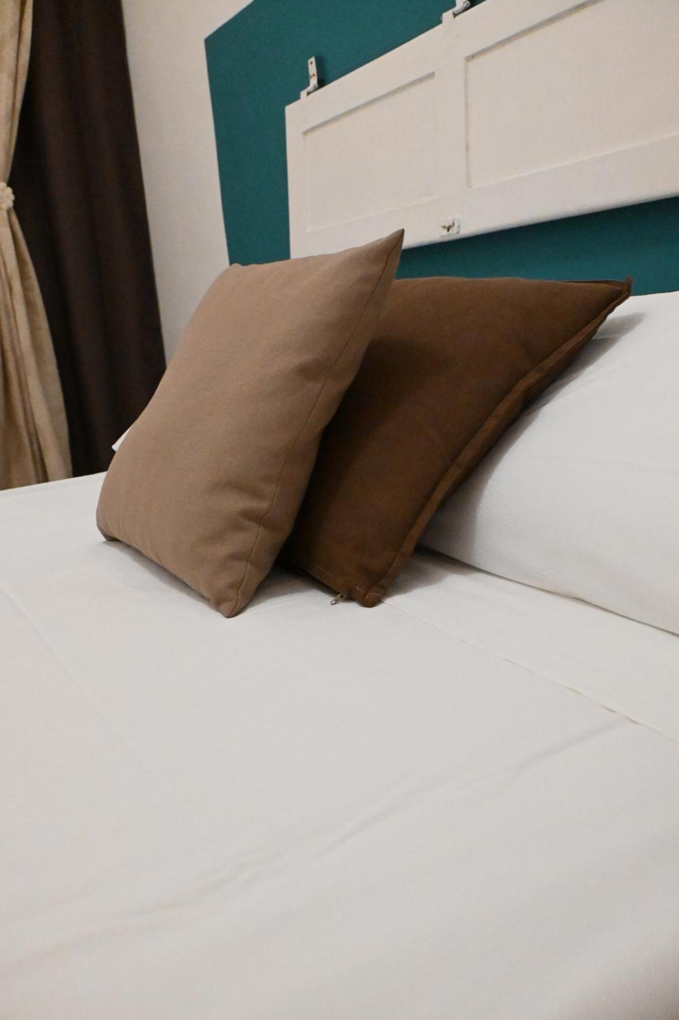 Fatata Suites Lecce Esterno foto